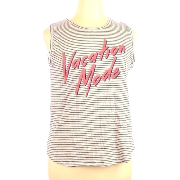 Zoe + Liv Vacation Mode Striped graphic top Size medium - Picture 3 of 13